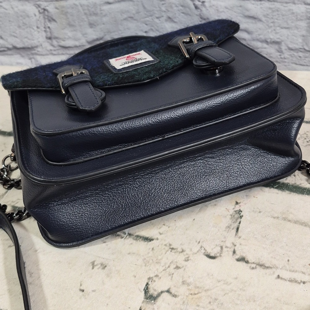 Islander Harris Tweed Mini Satchel Wool Scotland Black - Picture 8 of 9